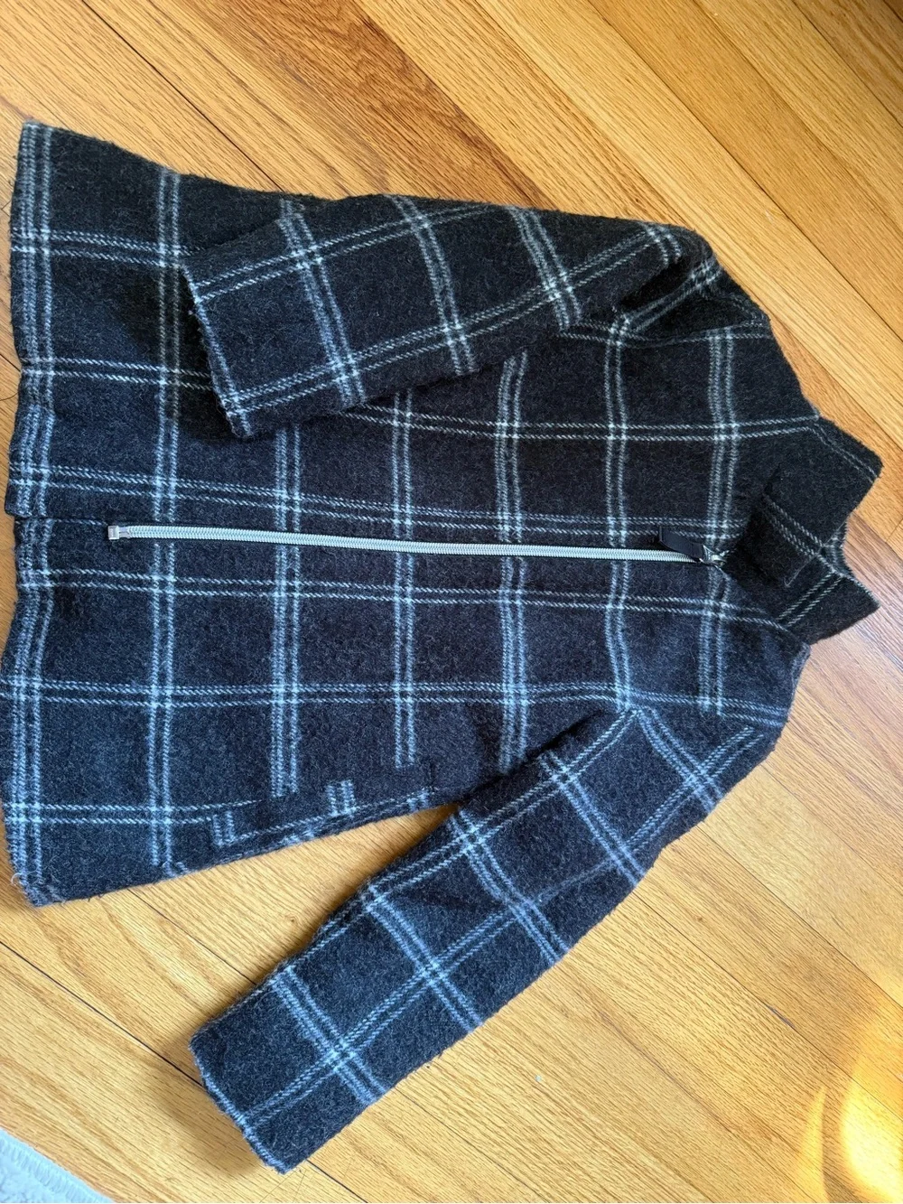 Old Navy listing included